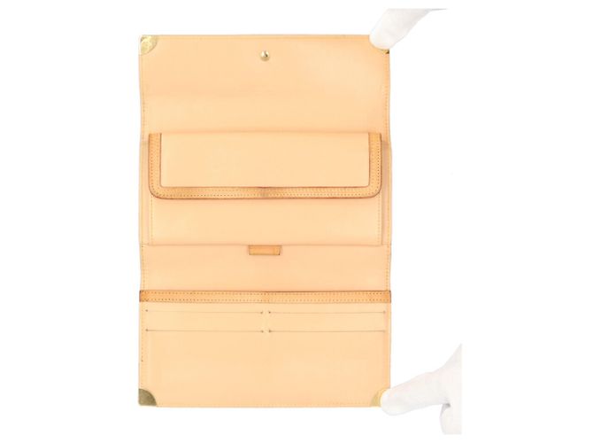 Louis Vuitton Portefeuille Tresor International Long Wallet Nero - vista 5