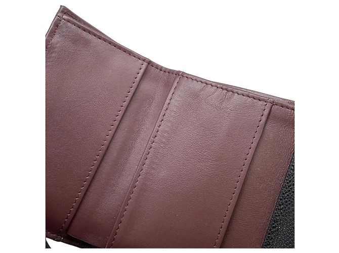 Chanel Matelassé Tri-Fold Wallet in Black Schwarz - Ansicht 10