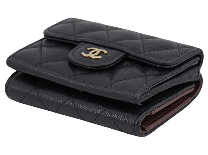 Chanel Matelassé Tri-Fold Wallet in Black Schwarz - Ansicht 2