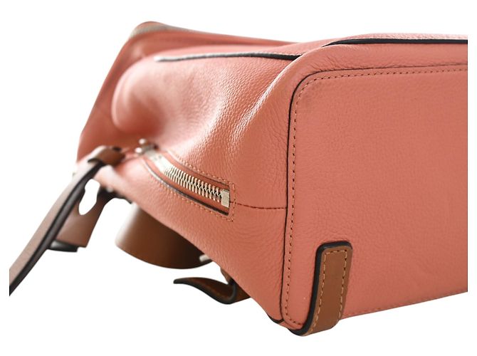LOEWE Goya kleiner Lederrucksack in Rosa Pink - Ansicht 10