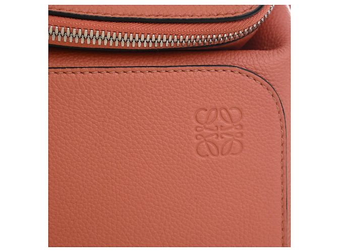 LOEWE Goya kleiner Lederrucksack in Rosa Pink - Ansicht 7