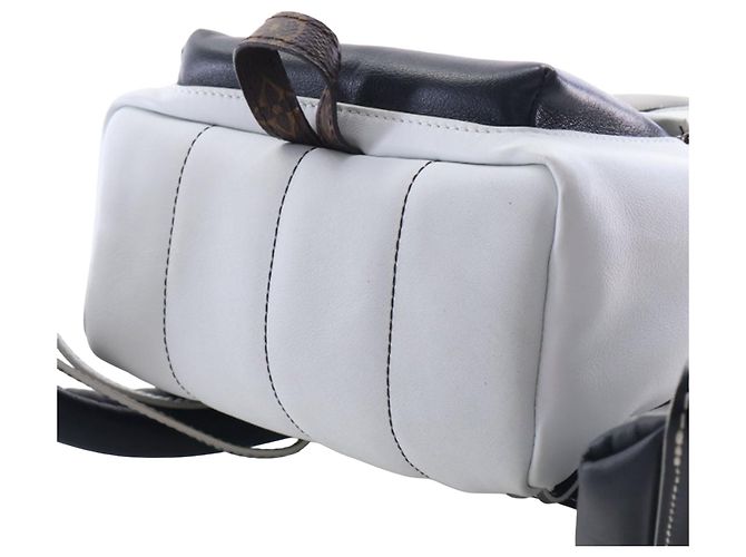Louis Vuitton White Calfskin Monogram Airline Palm Springs PM - vista 12