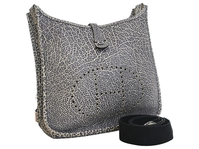 Hermès Gray Dalmatian Buffalo Evelyne I 29 Marrom - vista 2
