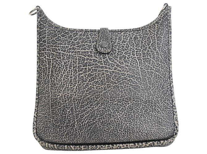 Hermès Gray Dalmatian Buffalo Evelyne I 29 Marrom - vista 4