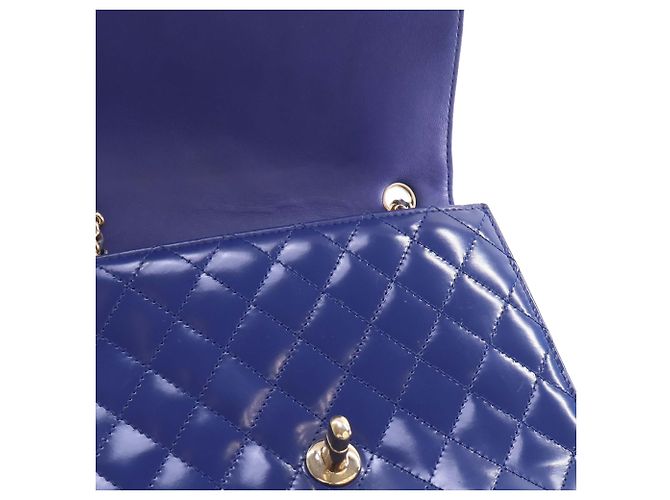 Chanel Blue CC Quilted Patent Square Flap - vista 13