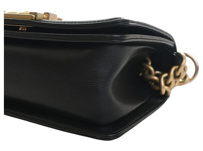 Chanel Black Small Quilted Caviar Boy Flap Nero - vista 11