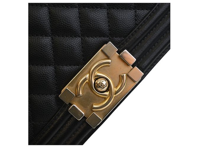 Chanel Black Small Quilted Caviar Boy Flap Nero - vista 6