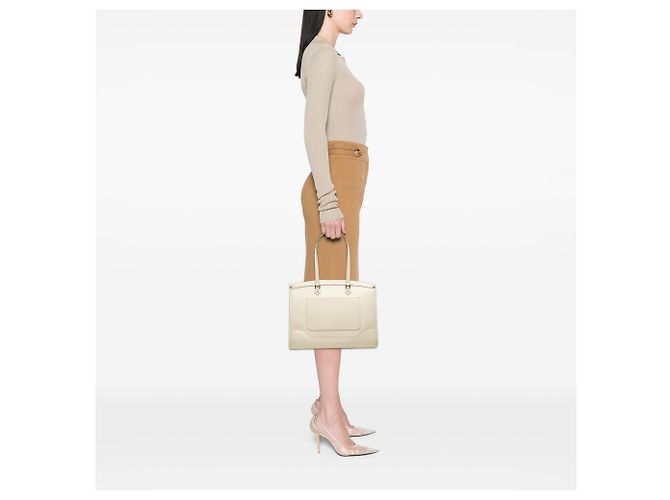 Louis Vuitton White Epi Madeleine GM Bianco Crudo - vista 6