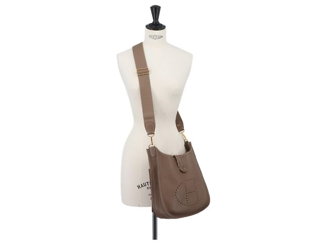 Hermès Borsa a tracolla Hermes Evelyne 3 PM Taupe - vista 10