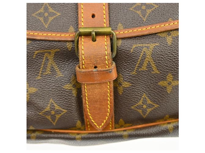 Louis Vuitton Saumur Monogram 35 Marrone - vista 6