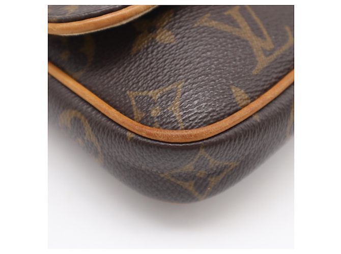 Louis Vuitton Monogram Pochette Cancun M60018 Marrone Beige - vista 9