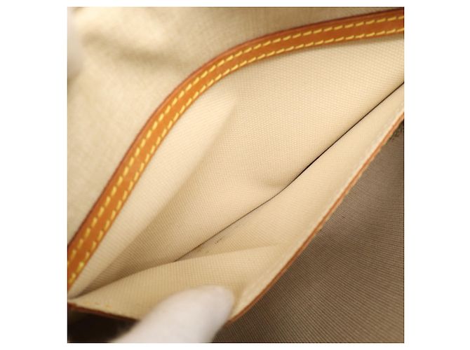 Louis Vuitton Monogram Reporter PM Schultertasche Braun Beige - vista 14