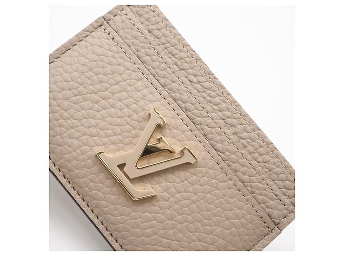 Tarjetero Louis Vuitton de piel Taurillon Beige - vista 4