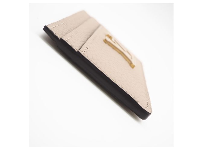 Tarjetero Louis Vuitton de piel Taurillon Beige - vista 8