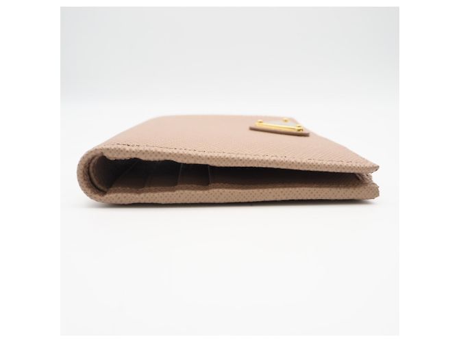 Billetera bi-fold Prada Saffiano Triangle Beige - vista 5
