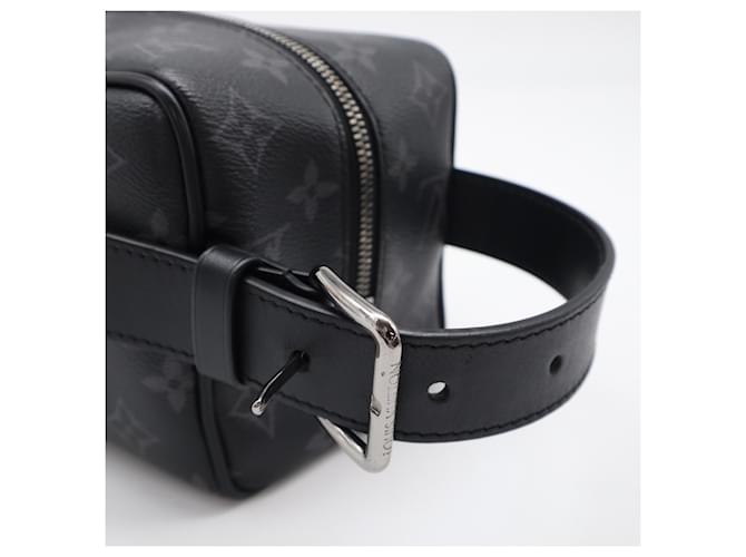 Borsa a pochette Louis Vuitton Monogram Eclipse Marrone Nero - vista 9