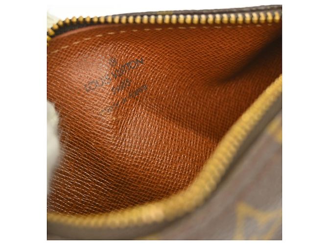 Louis Vuitton Papillon Pochette Monogram Canvas Mini Marrone - vista 4