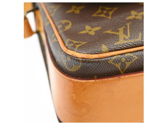 Louis Vuitton Cartouchiere Monogram GM Castaño - vista 6