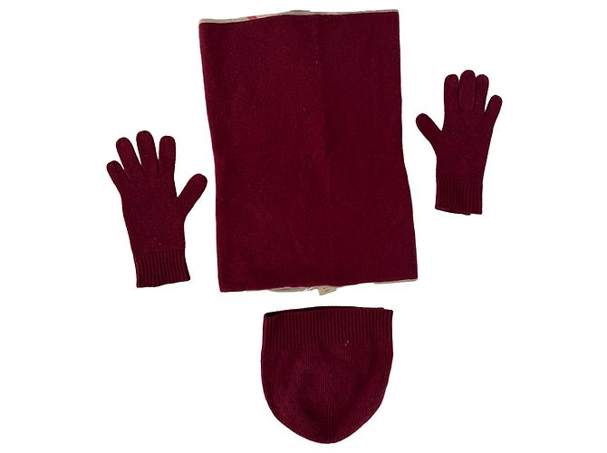 Guanti, sciarpa e berretto Burberry in cashmere rosso - vista 21