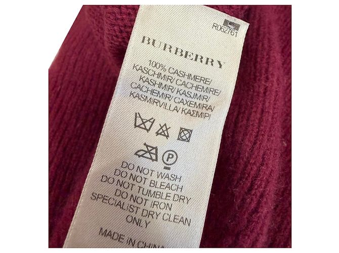 Guanti, sciarpa e berretto Burberry in cashmere rosso - vista 7