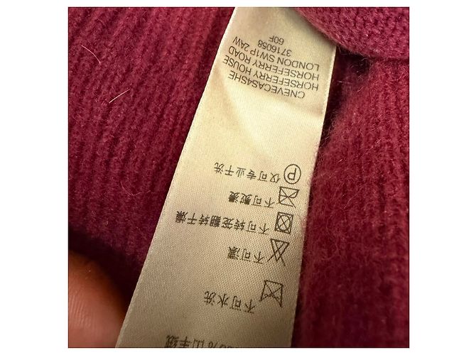 Guanti, sciarpa e berretto Burberry in cashmere rosso - vista 9