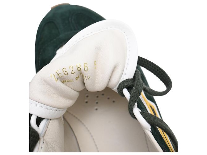 Baskets Prada Milano 70 en daim vert - vue 9