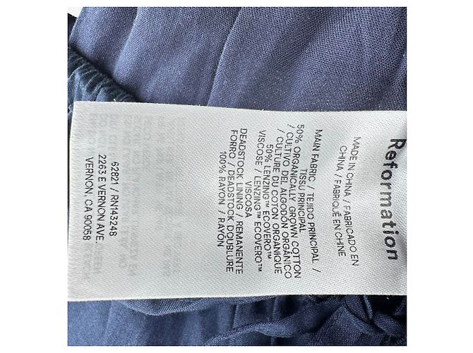 Minifalda de algodón azul marino con borde de encaje Reformation - vista 5