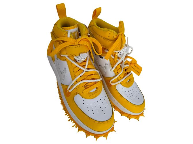Off White Sneakers Nike x Off-White Air Force 1 Mid SP in pelle White e Varsity Maize Giallo Cammello - vista 7