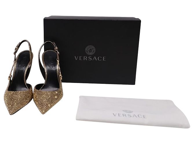 Zapatos de tacón Versace adornados con imperdibles en Gold Crystal Dorado - vista 6