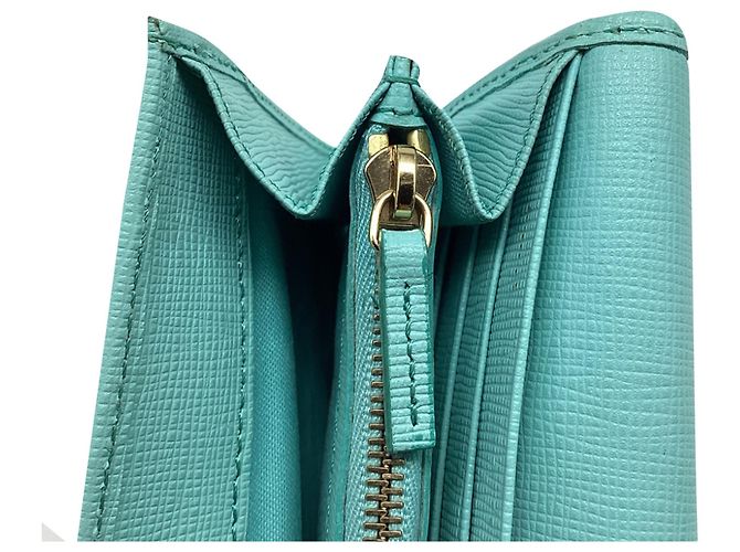 Fendi 2014 Continental Geldbörse aus hellblauem Leder - Ansicht 11