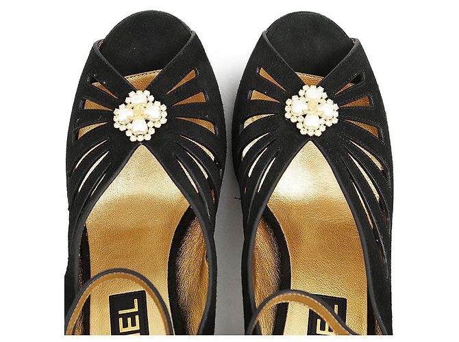 Décolleté in pelle scamosciata Chanel G45455 Nero - vista 14