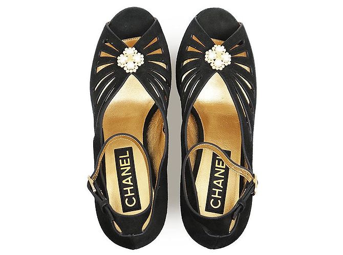 Décolleté in pelle scamosciata Chanel G45455 Nero - vista 7