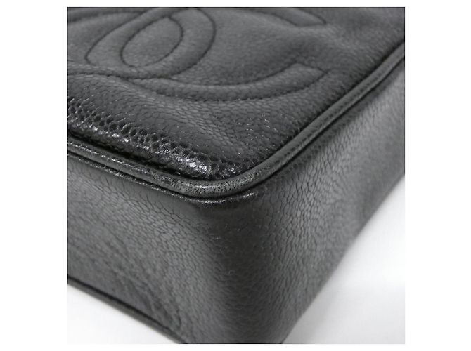 Borsa a tracolla Chanel in pelle Caviar Nero D'oro - vista 3
