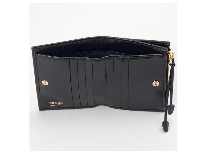Prada Small Leather Wallet Black - view 5