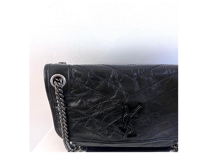 Saint Laurent Vintage Schultertasche aus Leder in Schwarz, Größe Medium - Ansicht 4