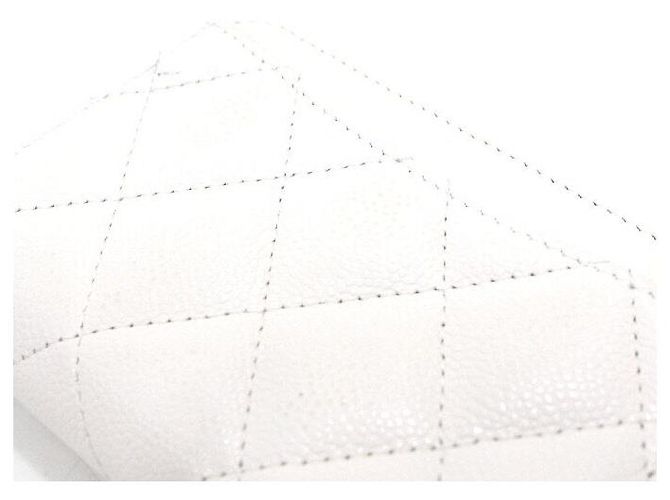 Chanel Portacarte con zip CC classico in Caviar bianco argento - vista 13