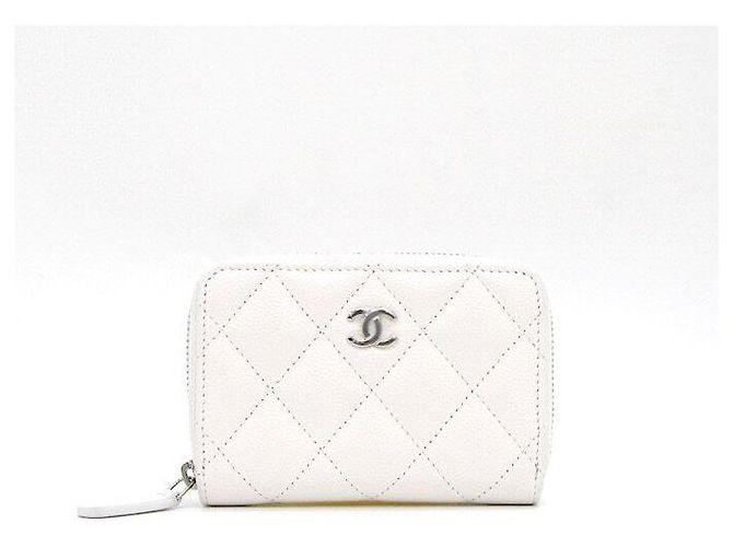 Chanel Portacarte con zip CC classico in Caviar bianco argento - vista 2