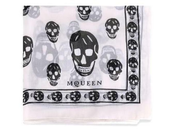 Alexander Mcqueen Foulard in chiffon di seta con teschio Marrone - vista 4