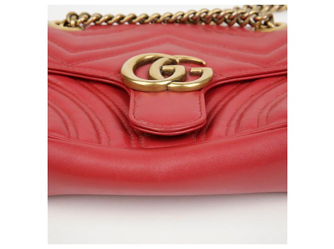 Gucci Mini bolso de hombro GG Marmont matelassé rojo - vista 12