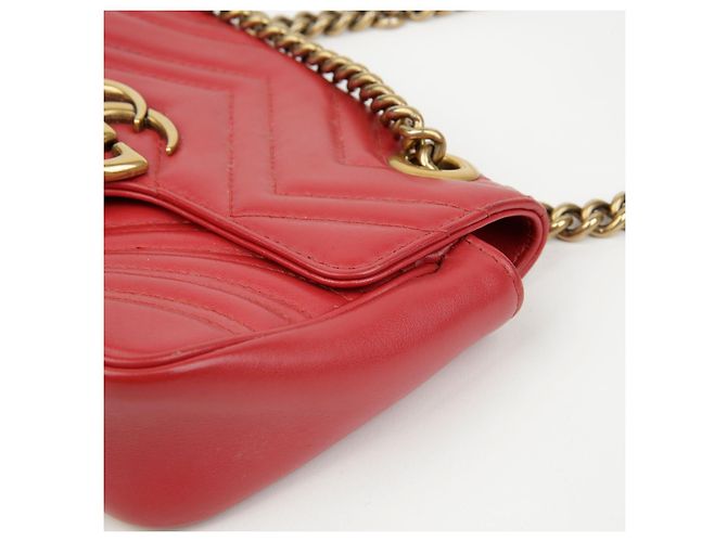Gucci Mini bolso de hombro GG Marmont matelassé rojo - vista 13