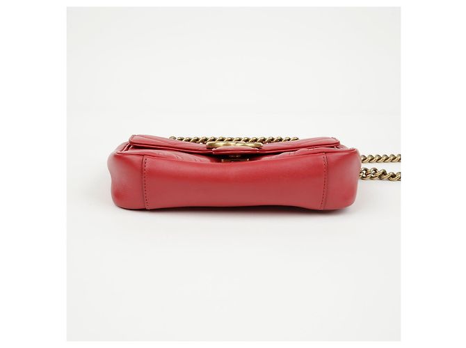 Gucci Mini bolso de hombro GG Marmont matelassé rojo - vista 8