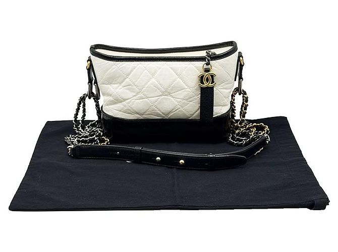 Chanel Borsa a tracolla Gabriel Small Hobo in pelle bianca Bianco - vista 3