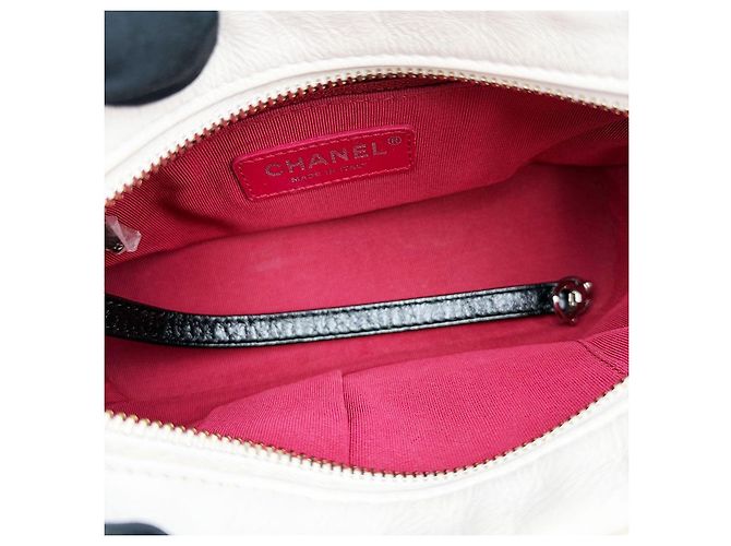 Chanel Borsa a tracolla Gabriel Small Hobo in pelle bianca Bianco - vista 8