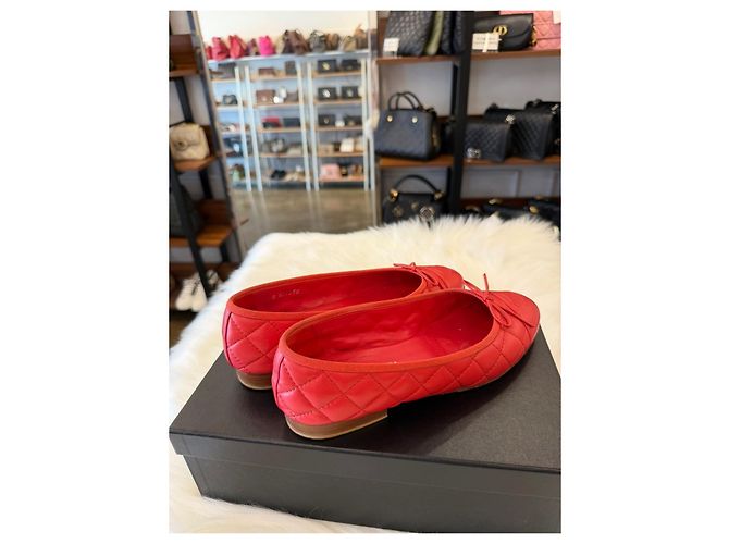 Chanel Gesteppte Ballerinas Rot - Ansicht 9