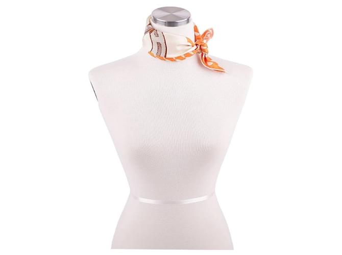 Hermès Portrait de Boucle Scarf Braun - Ansicht 13