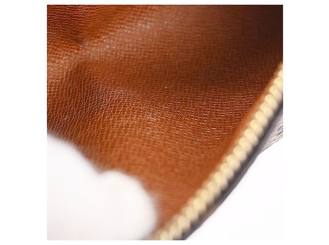 Louis Vuitton Papillon Pochette Monogram Canvas Mini Marrone - vista 3