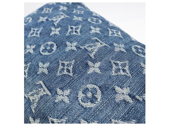 Borsa a tracolla Louis Vuitton Monogram Denim Baggy PM Blu Beige - vista 4