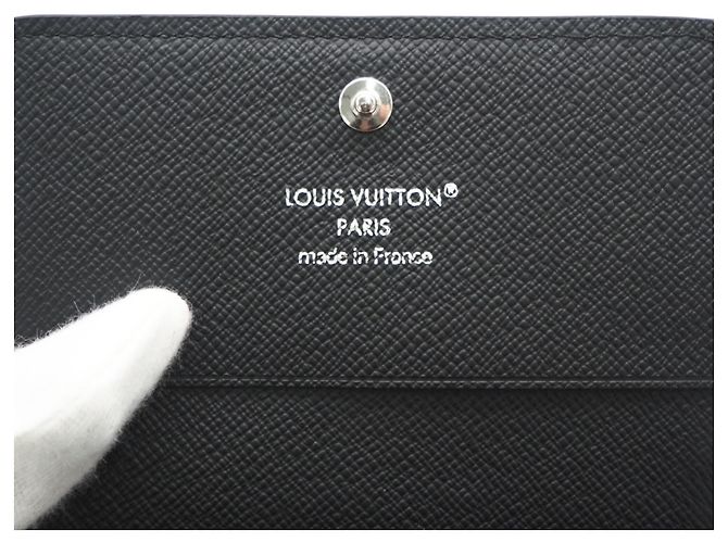 Tarjetero Louis Vuitton Taiga Negro - vista 12
