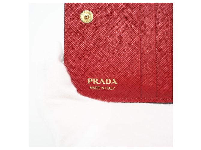 Portefeuille bi-fold Prada Saffiano Triangle Noir Rouge - vue 13
