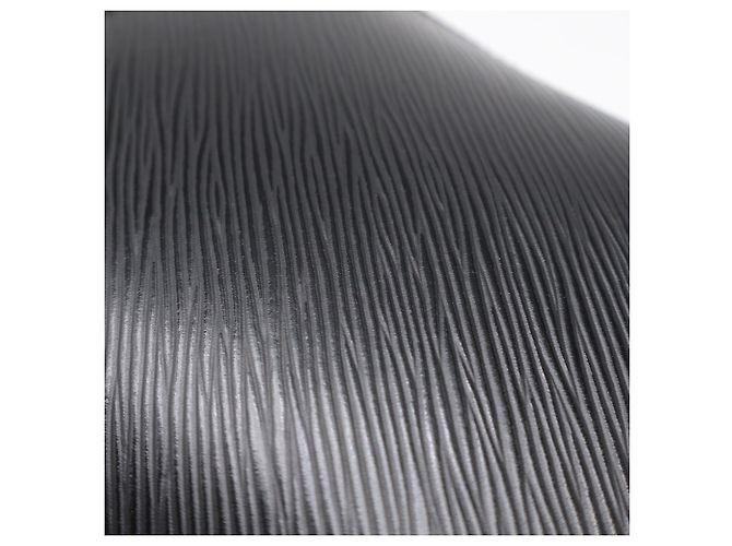 Zaino Louis Vuitton Epi Alma Nero - vista 4